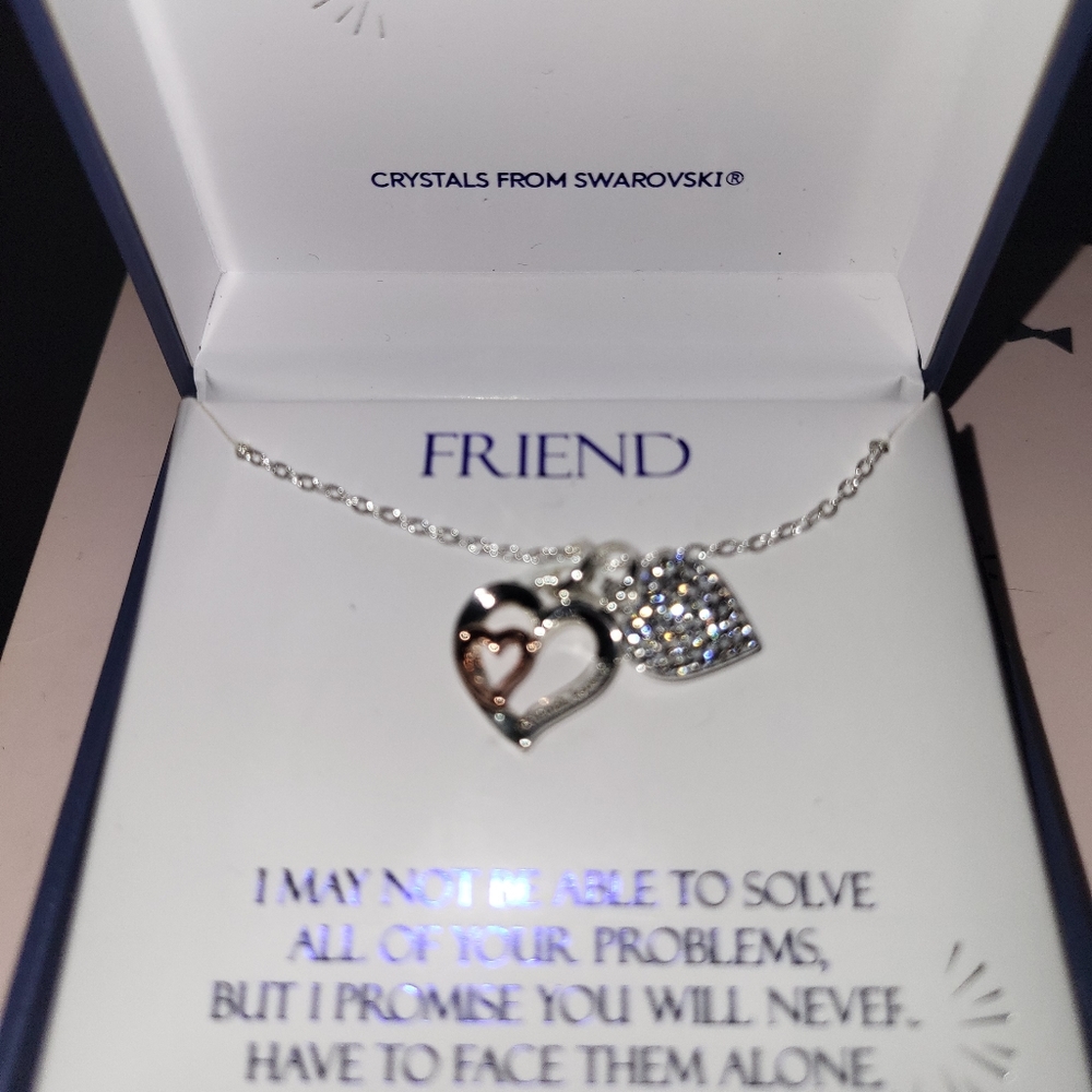 Brilliance, Crystals from Swarovski. Friends Necklace. NIB.